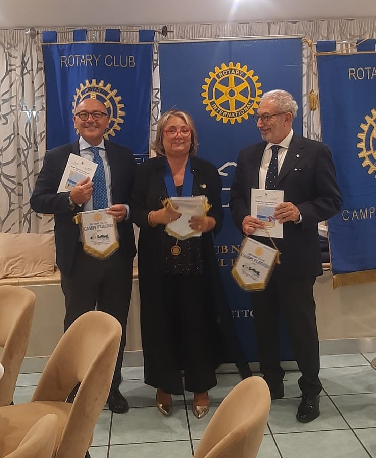 da dx Nicola Scarpato, Ester Patrizia Vastarella, Mariano Giustino