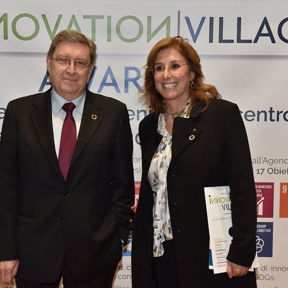 Enrico Giovannini, portavoce Asvis, e Annamaria Capodanno, direttrice Innovation Village